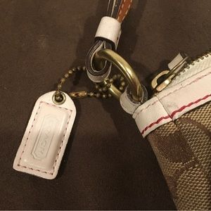 バッグ Coach Suede Signature Slim Flap y2k Rare バッグ Coach Suede Signature Slim Flap y2k rare Rare Y2K